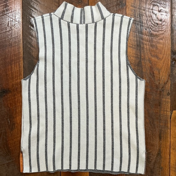 MOTH Striped Mock Neck Sleeveless Sweater Tank Top Small Black White - Picture 3 of 7